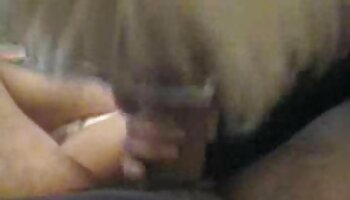 مثير سكس مصري مترجم Aidra Fox تمتص الديك ويحمل أثناء الحصول على ضخ